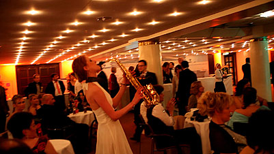 Saxophonistin Melanie 30