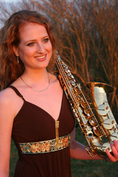 Saxophonistin Melanie 12