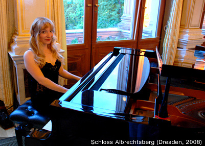 Pianistin Gitta Hauenherm 25© 